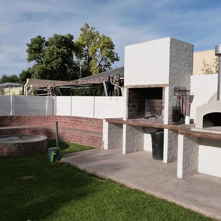 Hannah's Haven Studio Deluxe Lägenhet Beaufort West Exteriör bild