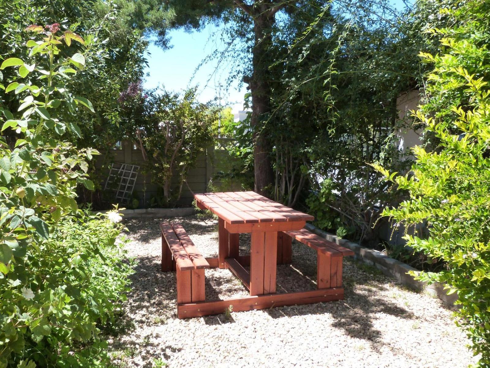 Hannah's Haven Studio Deluxe Lägenhet Beaufort West Exteriör bild